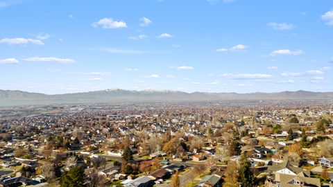 Tiny photo for 1485 E NAVAJO DR S, Pleasant Grove, UT 84062 (MLS # 2127421)