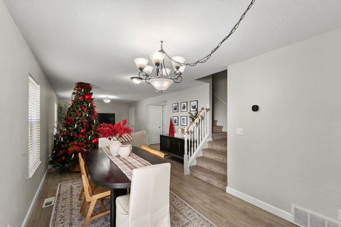 Tiny photo for 1485 E NAVAJO DR S, Pleasant Grove, UT 84062 (MLS # 2127421)