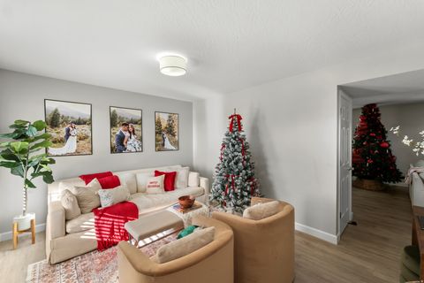 Tiny photo for 1485 E NAVAJO DR S, Pleasant Grove, UT 84062 (MLS # 2127421)