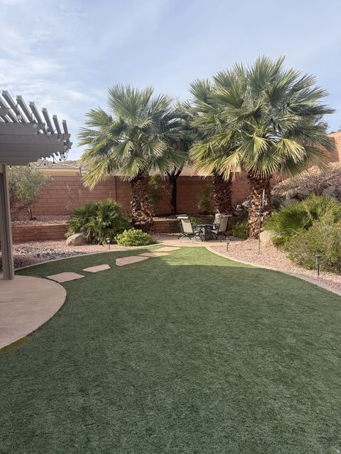 Tiny photo for 1289 N OVERLAND CIR, Washington, UT 84780 (MLS # 2137219)