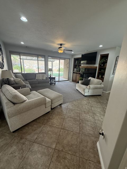 Tiny photo for 1289 N OVERLAND CIR, Washington, UT 84780 (MLS # 2137219)