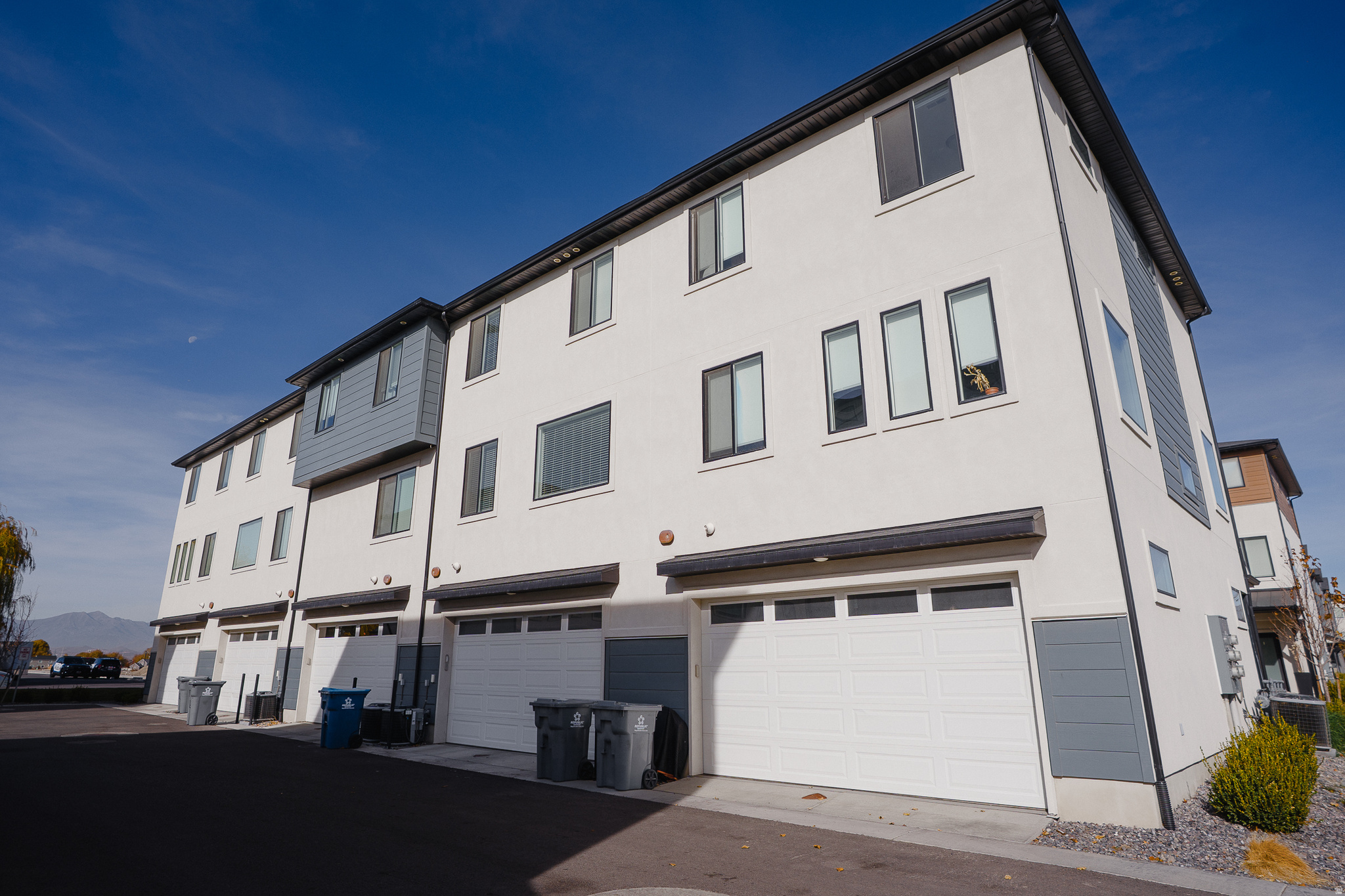 ROCKWELL RANCH - Residential