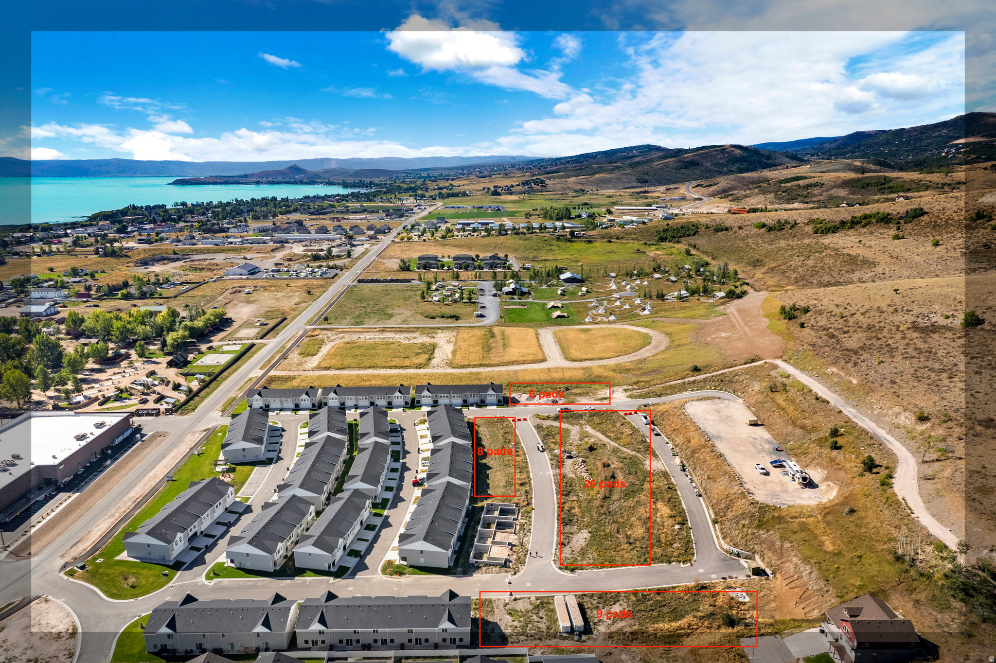 PARADISE PARKWAY - Land