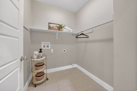 Tiny photo for 565 E 3375 N, Lehi, UT 84043 (MLS # 2149170)