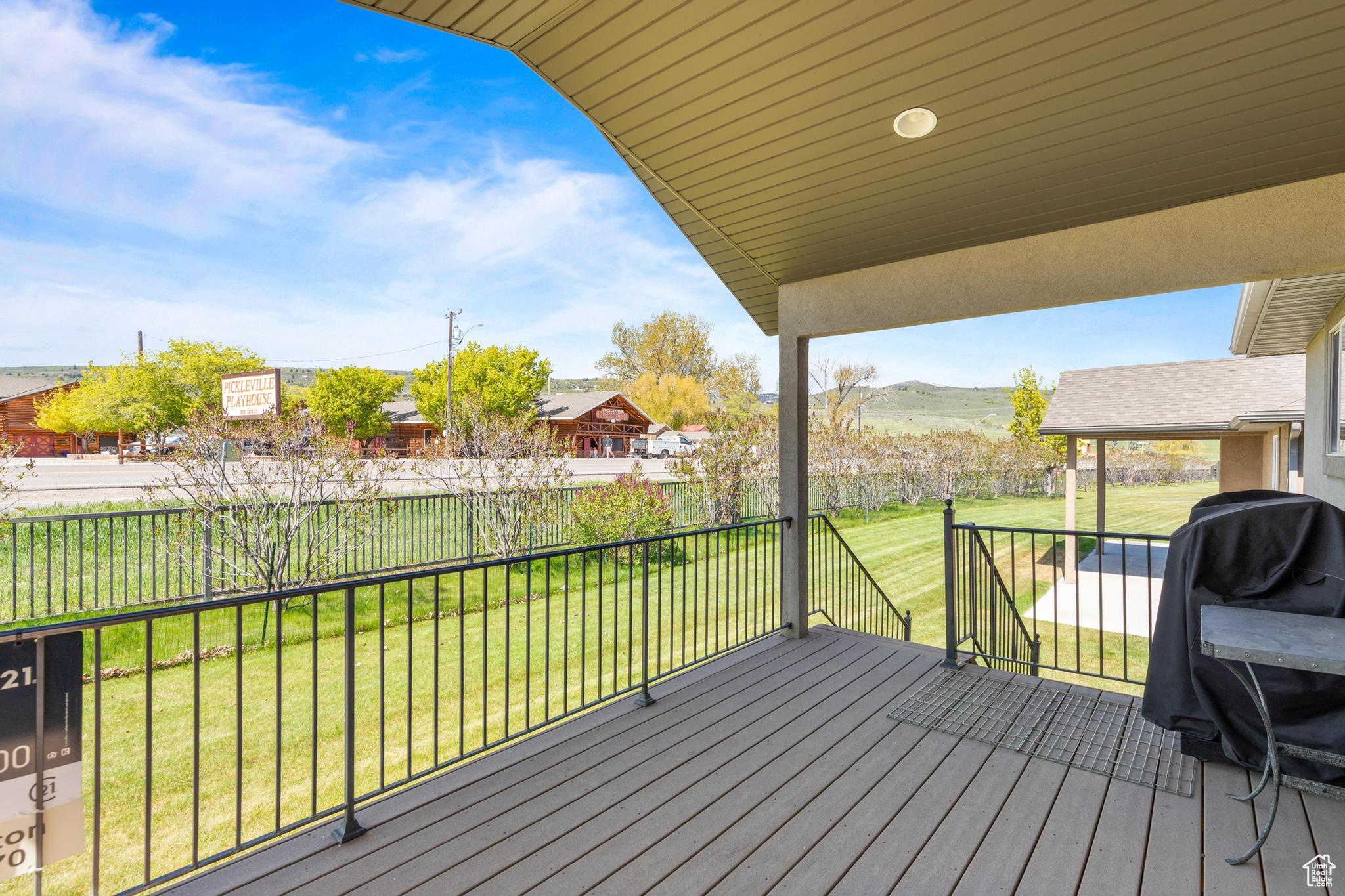 THE COTTAGES - Residential