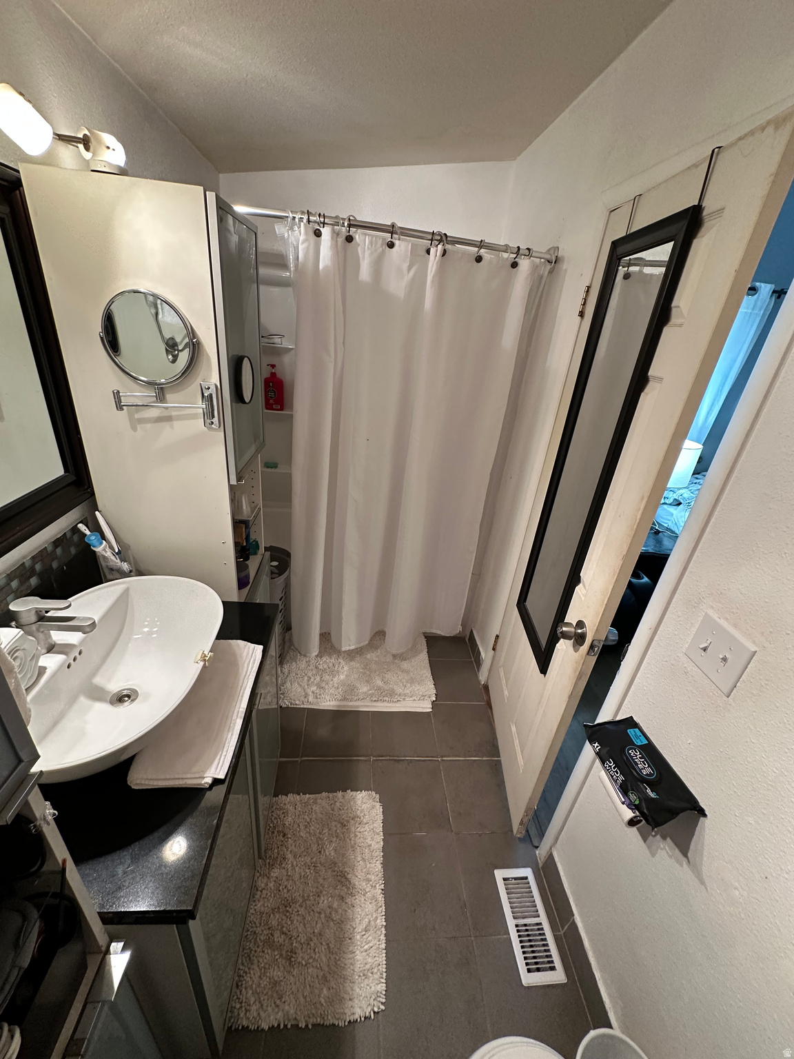 ALHAMBRA PLACE - Residential