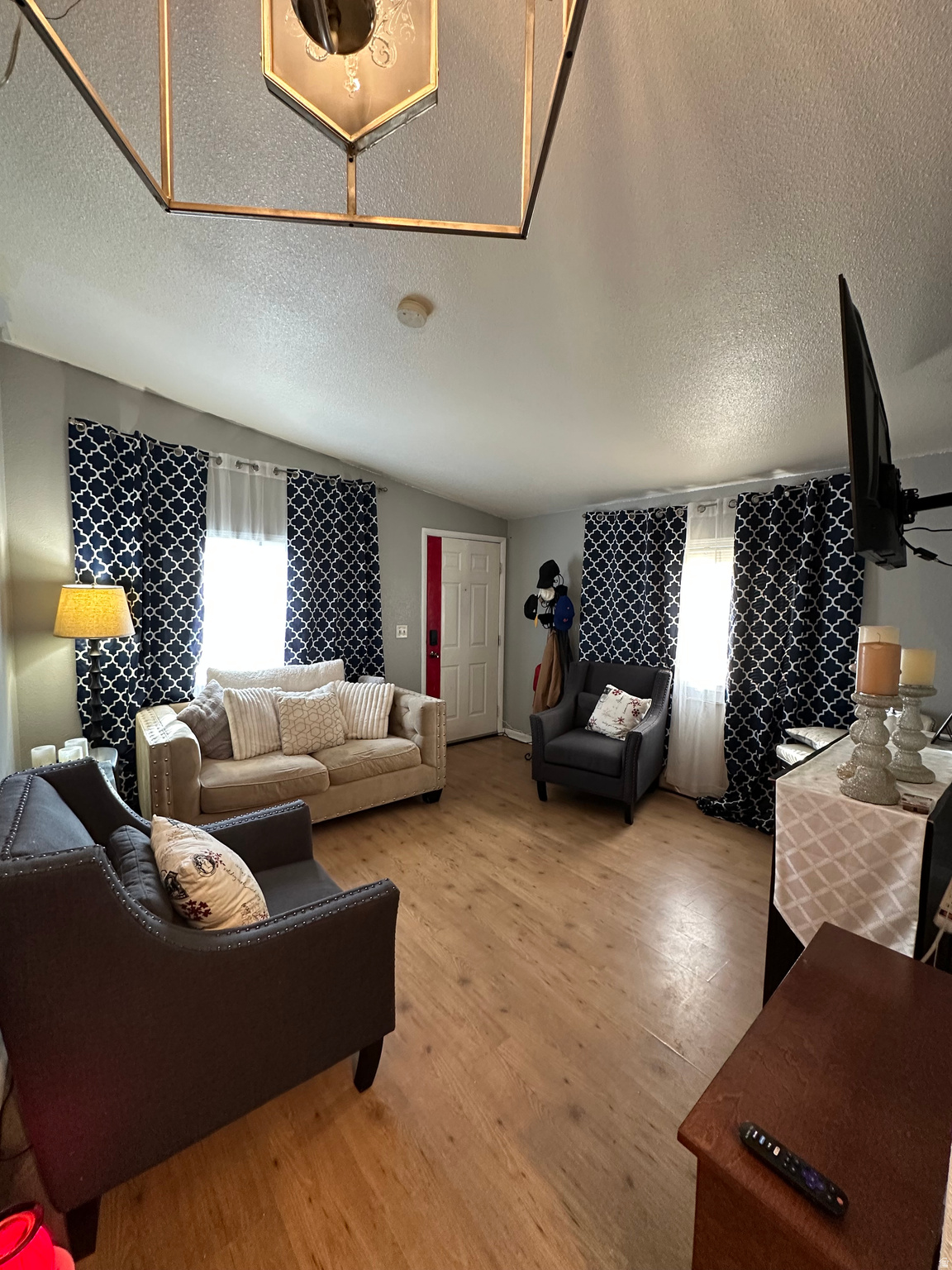 ALHAMBRA PLACE - Residential