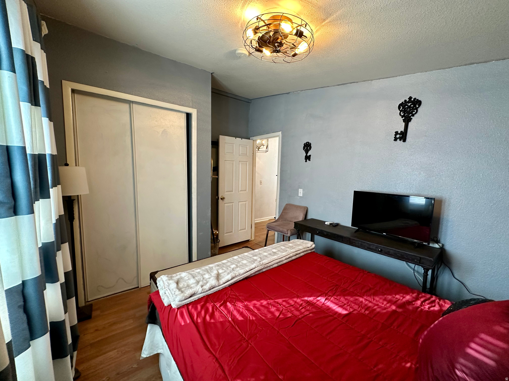 ALHAMBRA PLACE - Residential