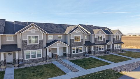 Tiny photo for 1036 S 1200 W, Springville, UT 84663 (MLS # 2126935)