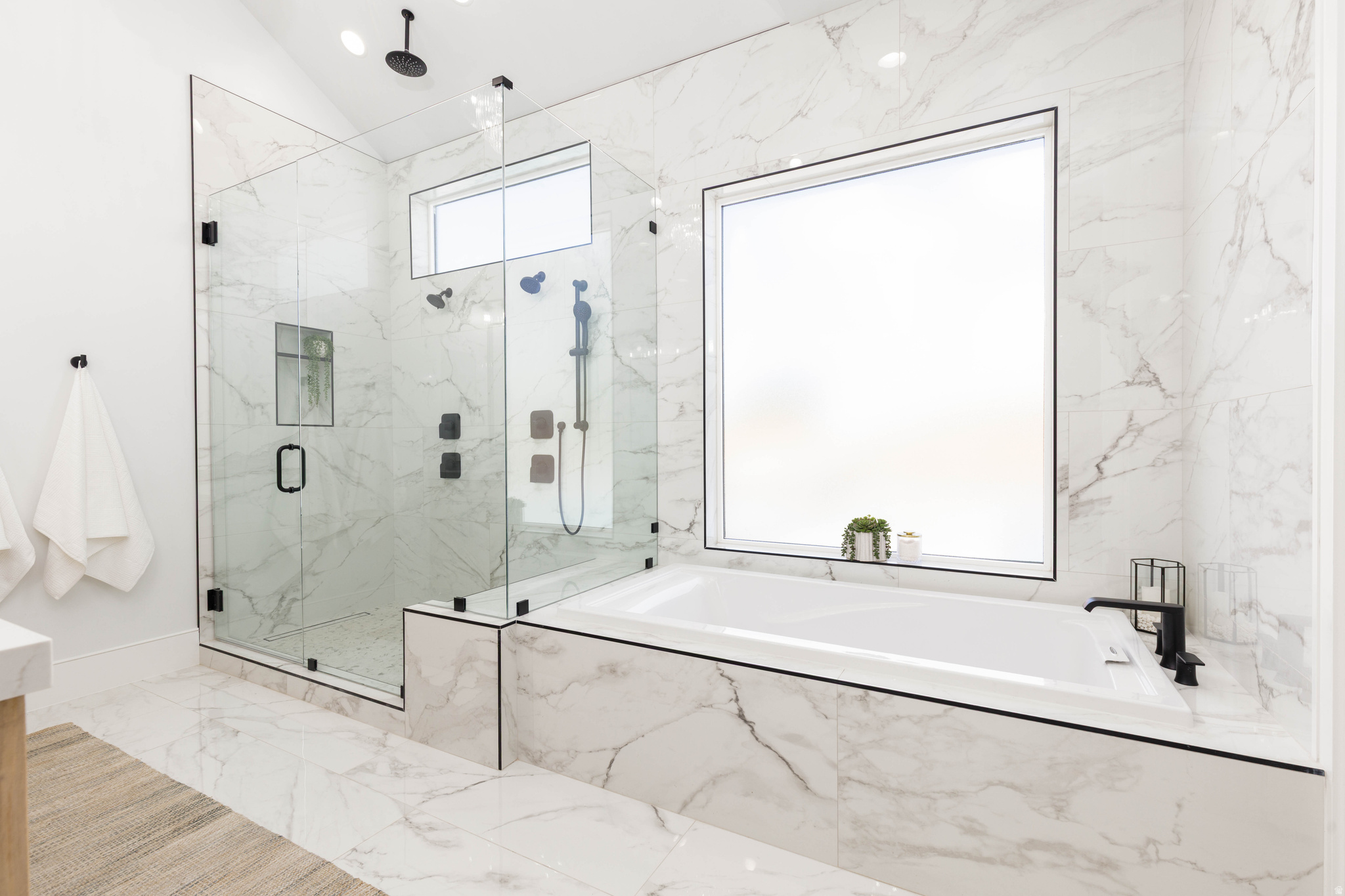 FIELDSTONE - Residential