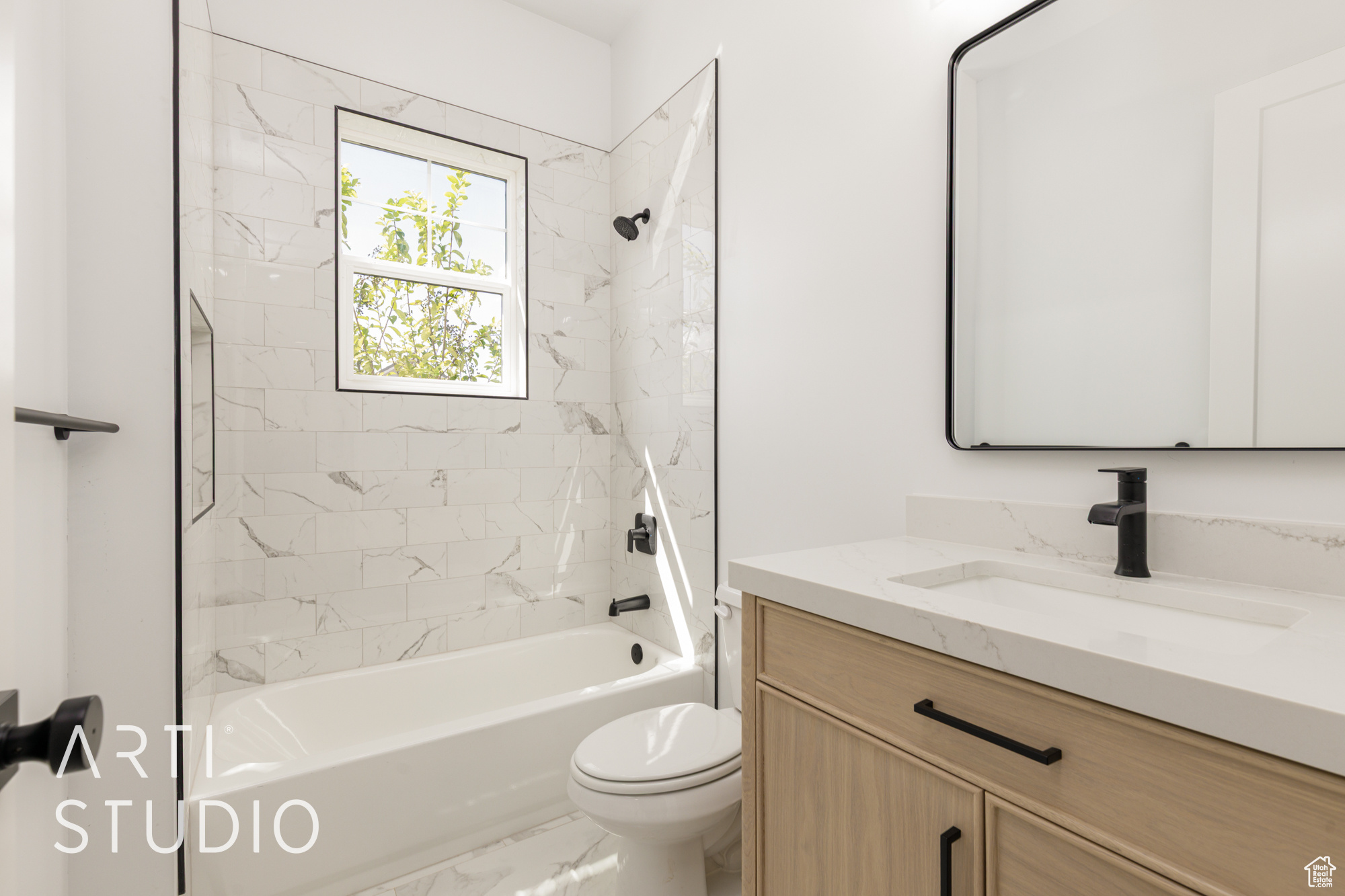 FIELDSTONE - Residential