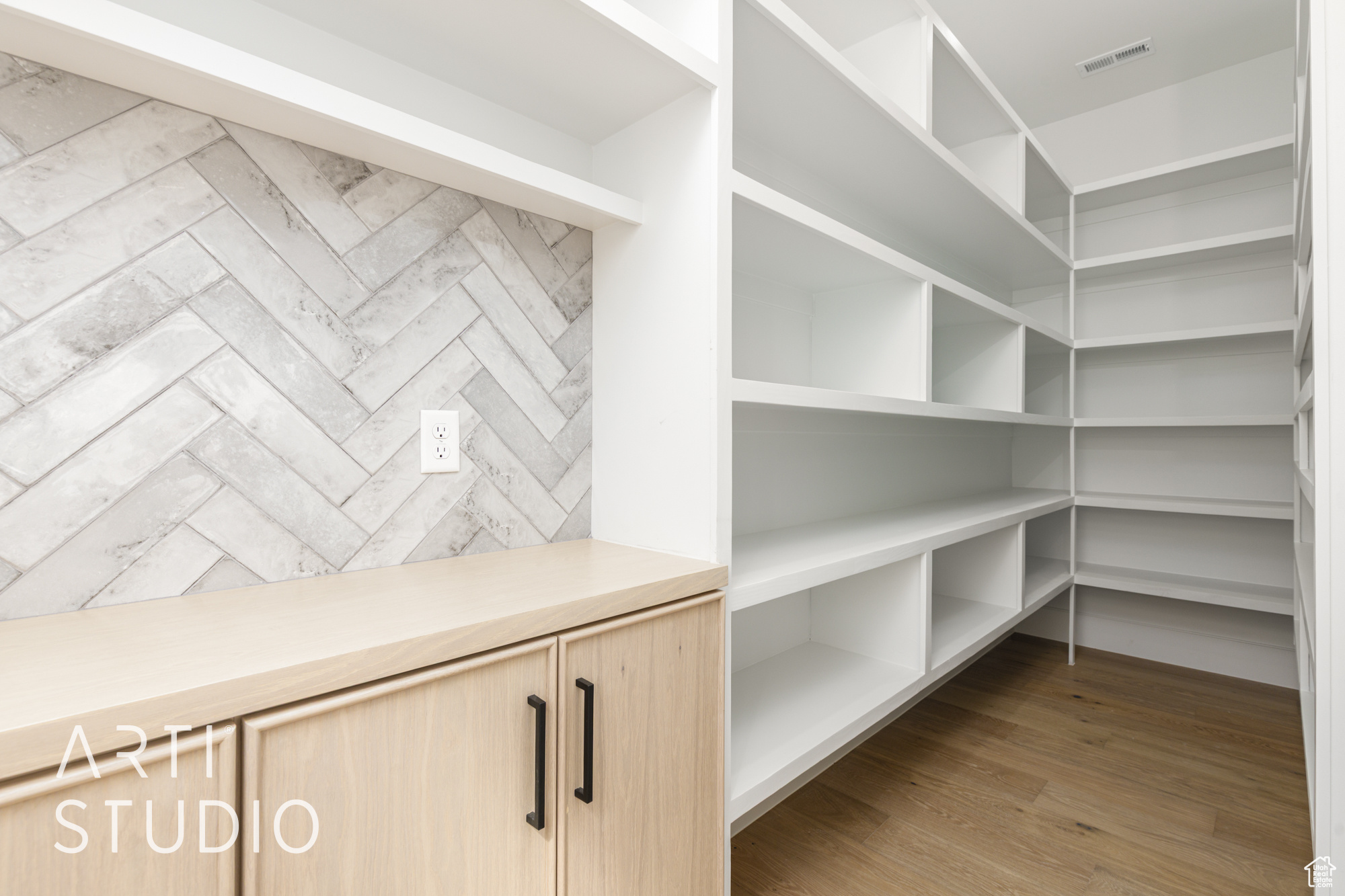 FIELDSTONE - Residential