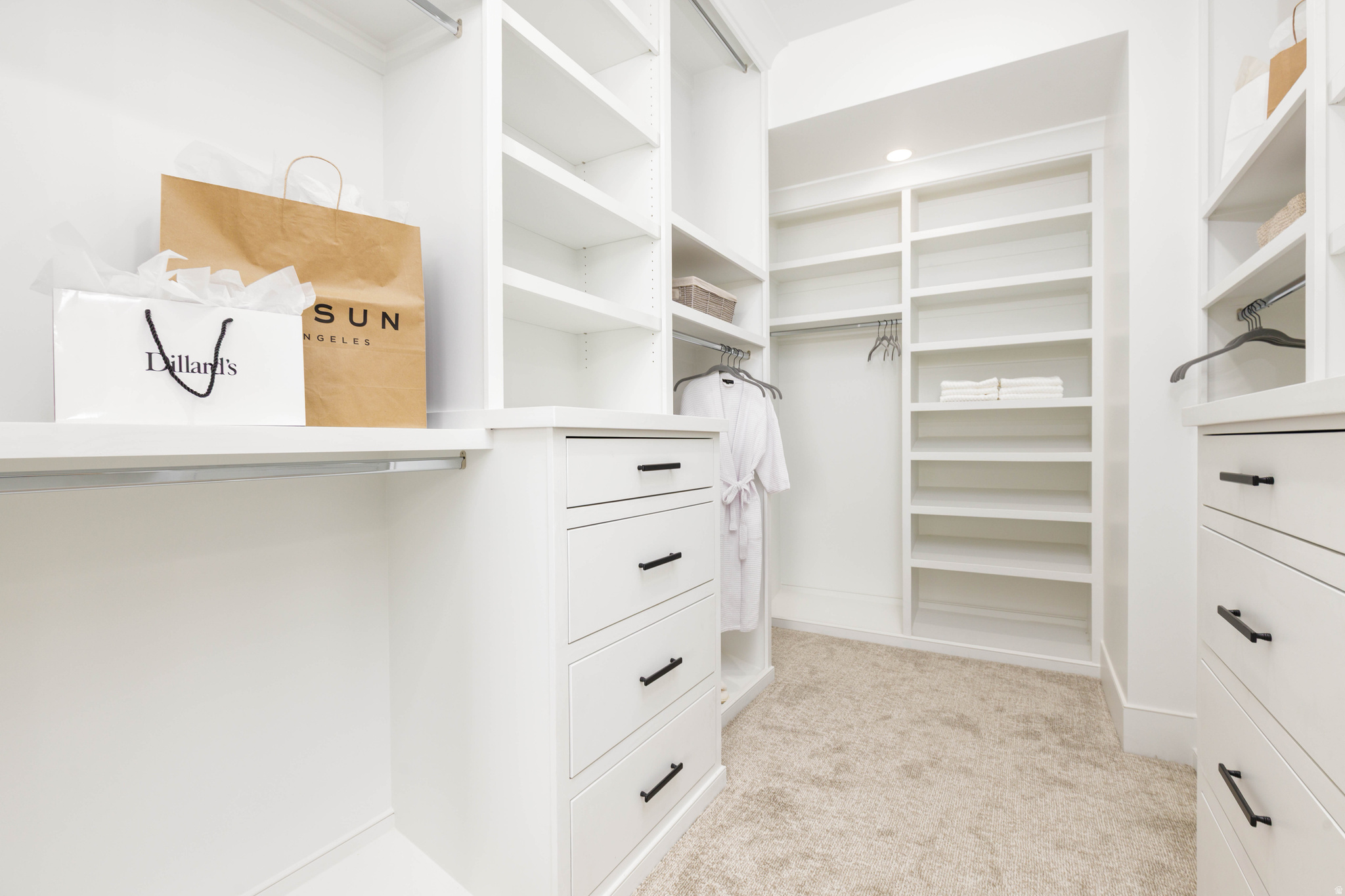 FIELDSTONE - Residential