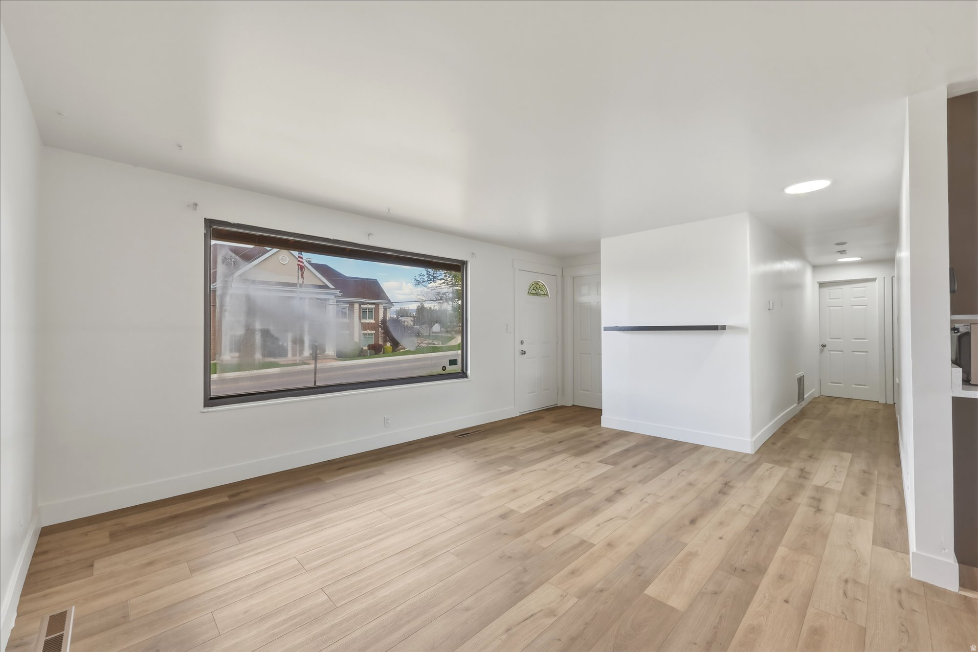 ENCHANTED HOMES - Residential