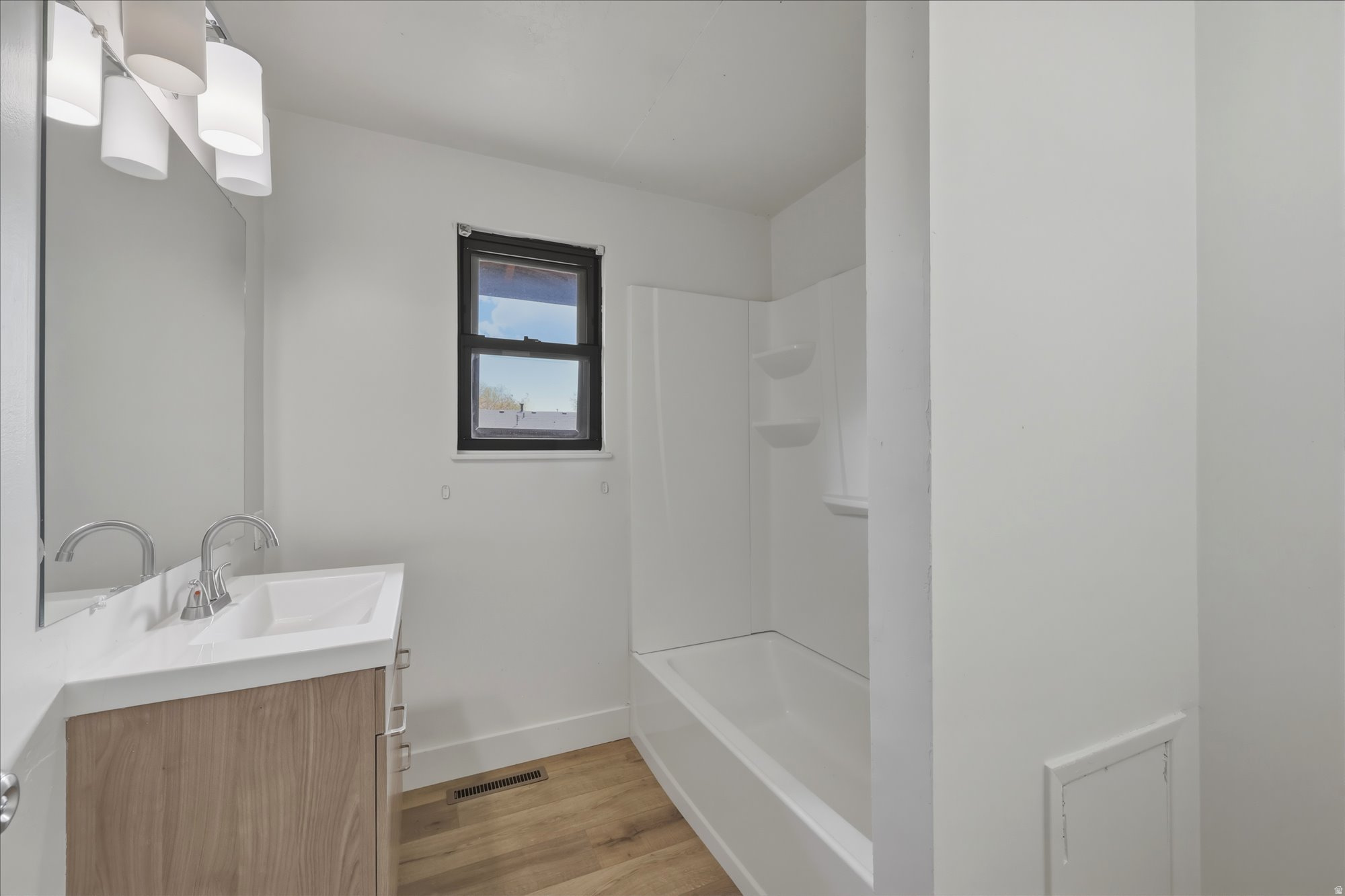 ENCHANTED HOMES - Residential