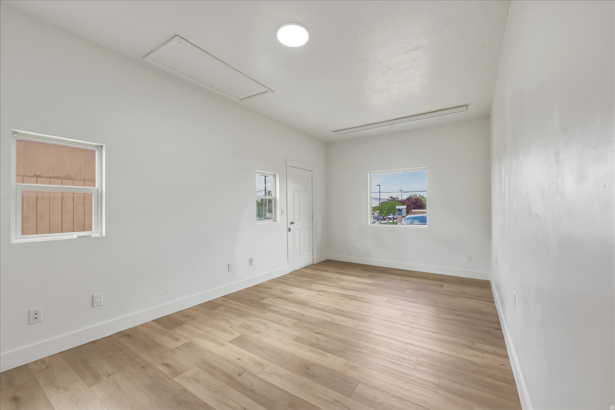 ENCHANTED HOMES - Residential