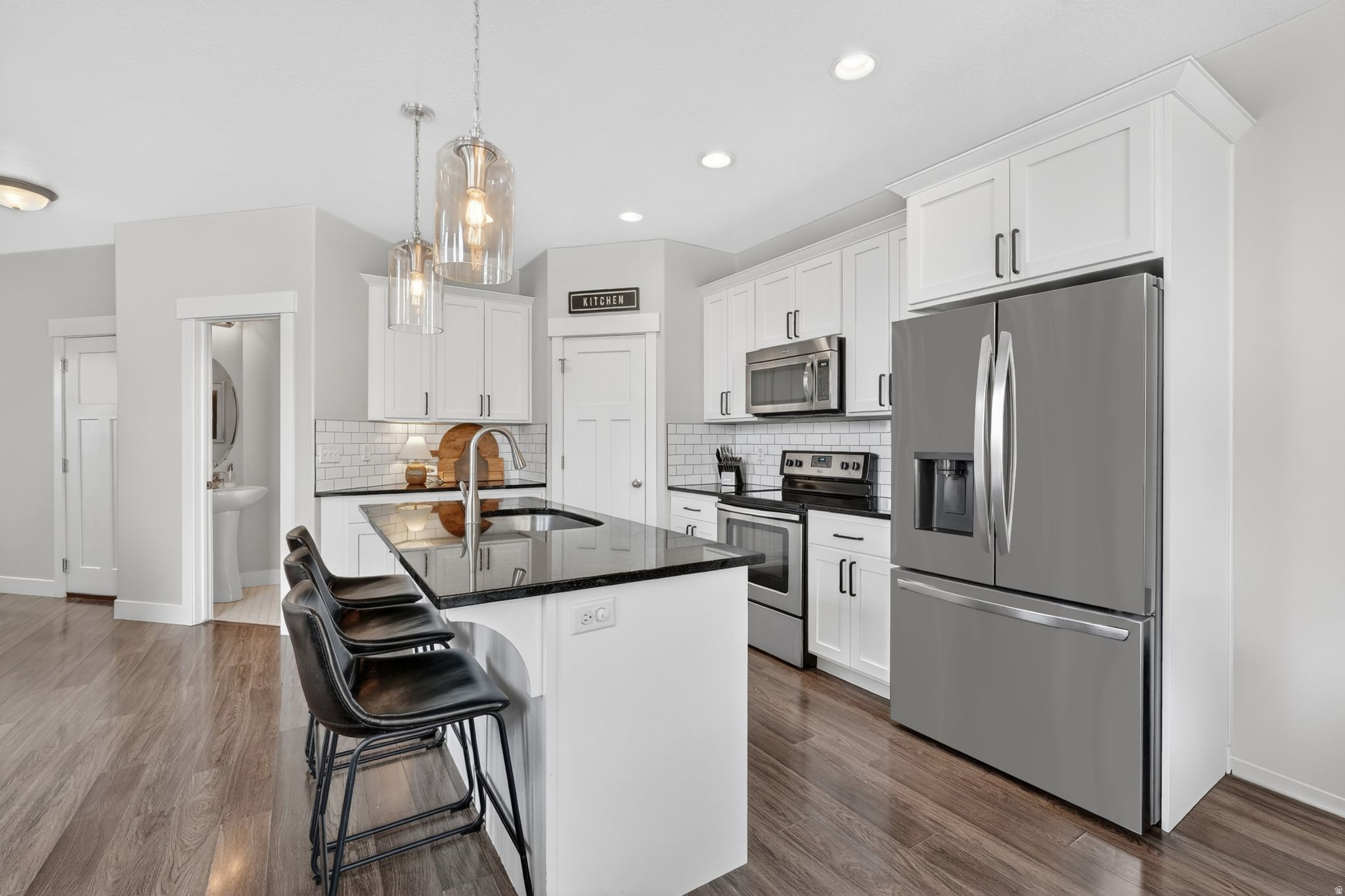 SHADOW RUN - Residential