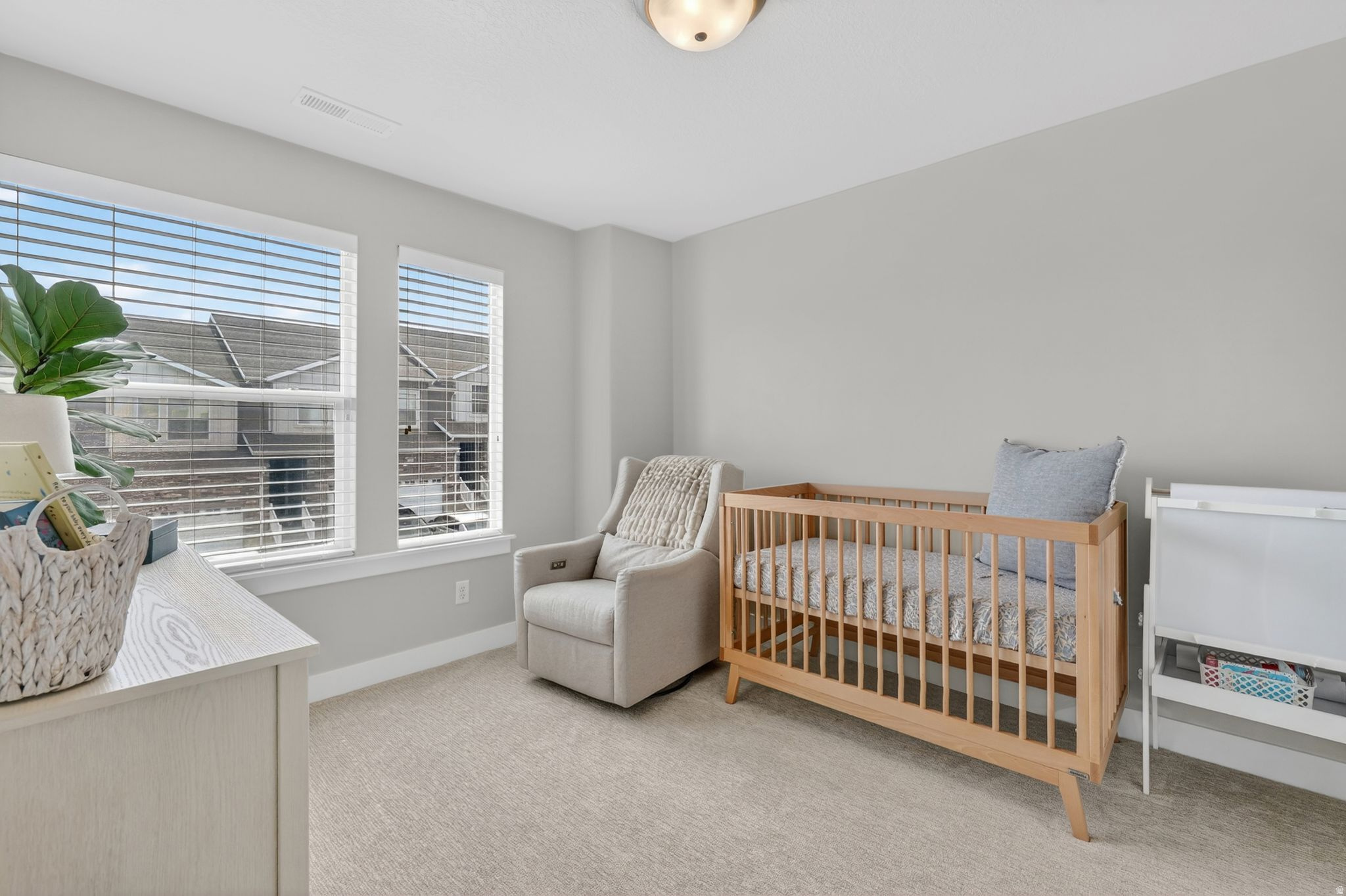 SHADOW RUN - Residential