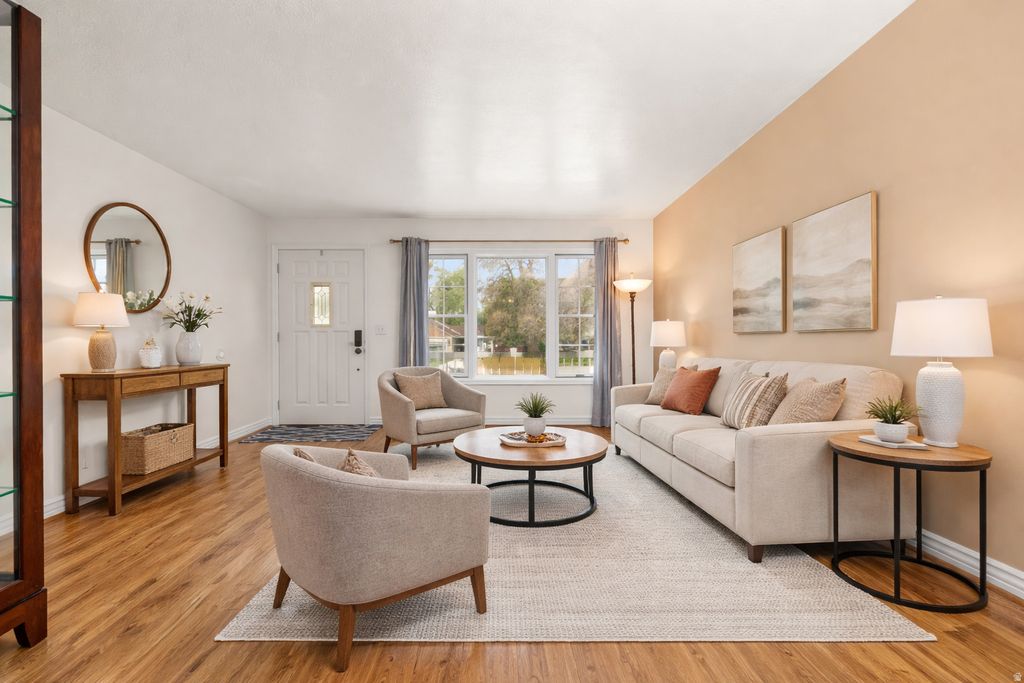 Photo of 1239 SHERIDAN DR, Ogden, UT 84404 (MLS # 2150587)