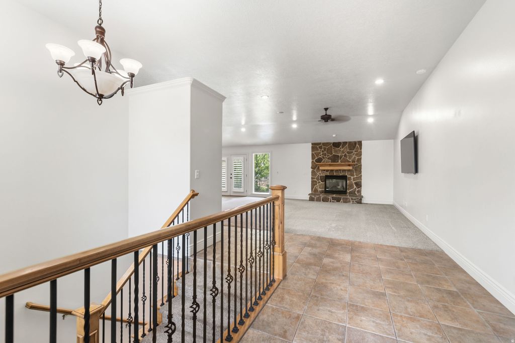 Photo of 807 W 2240 N, Pleasant Grove, UT 84062 (MLS # 2167715)