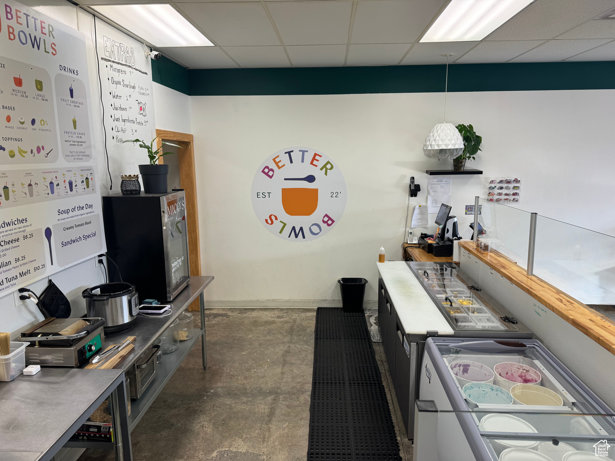 GROWERS GROVE - Commercial Lease