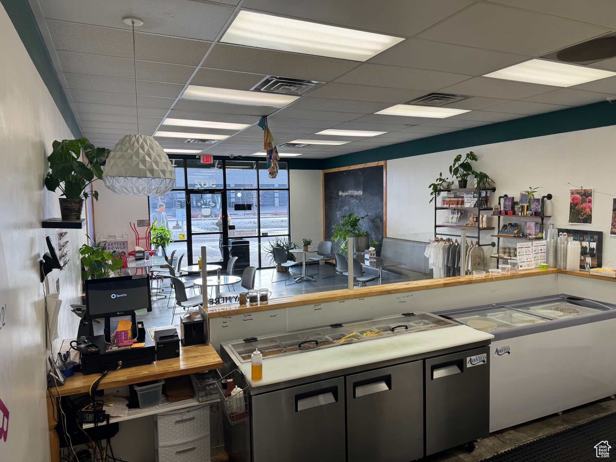 GROWERS GROVE - Commercial Lease