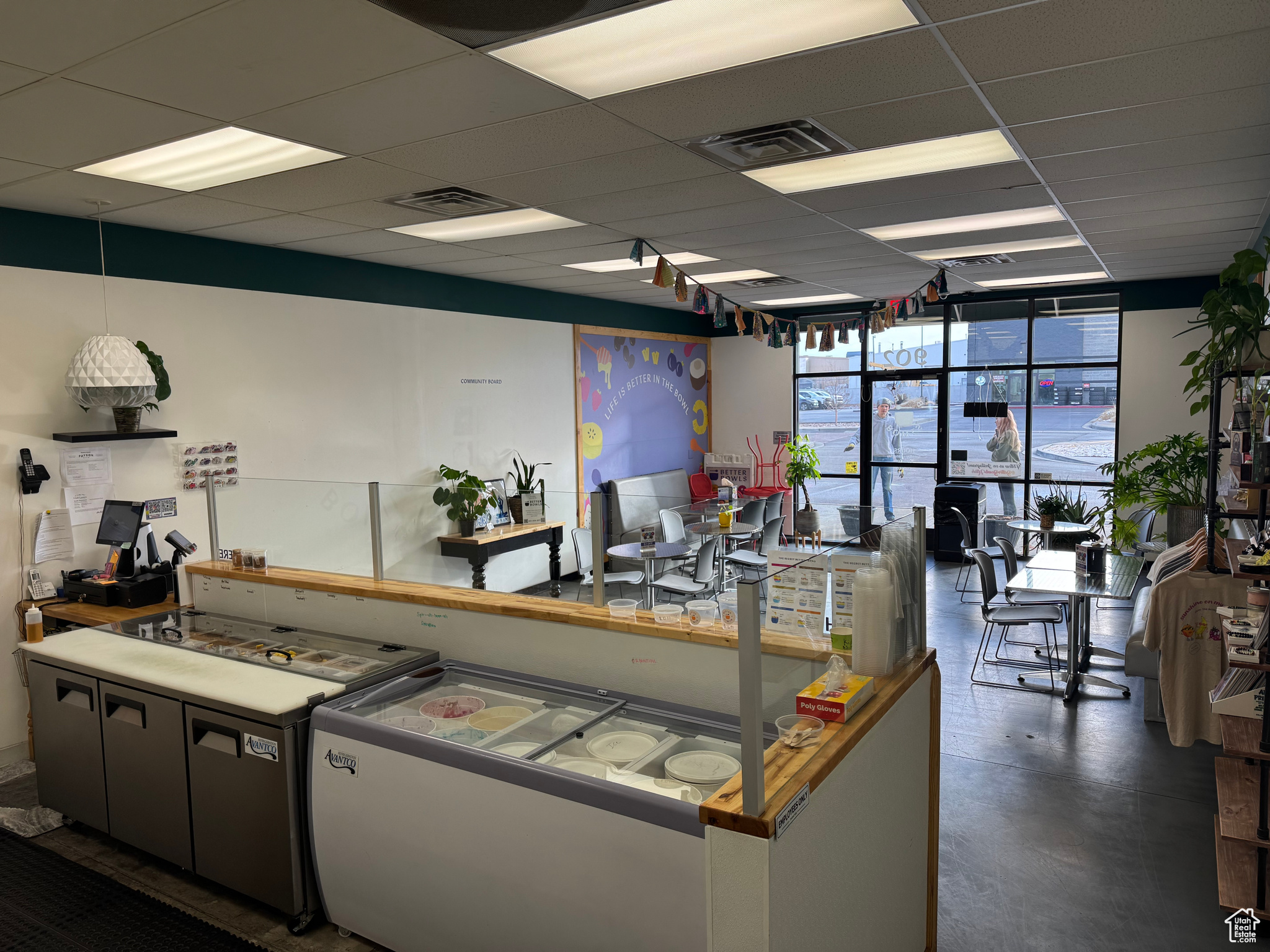 GROWERS GROVE - Commercial Lease