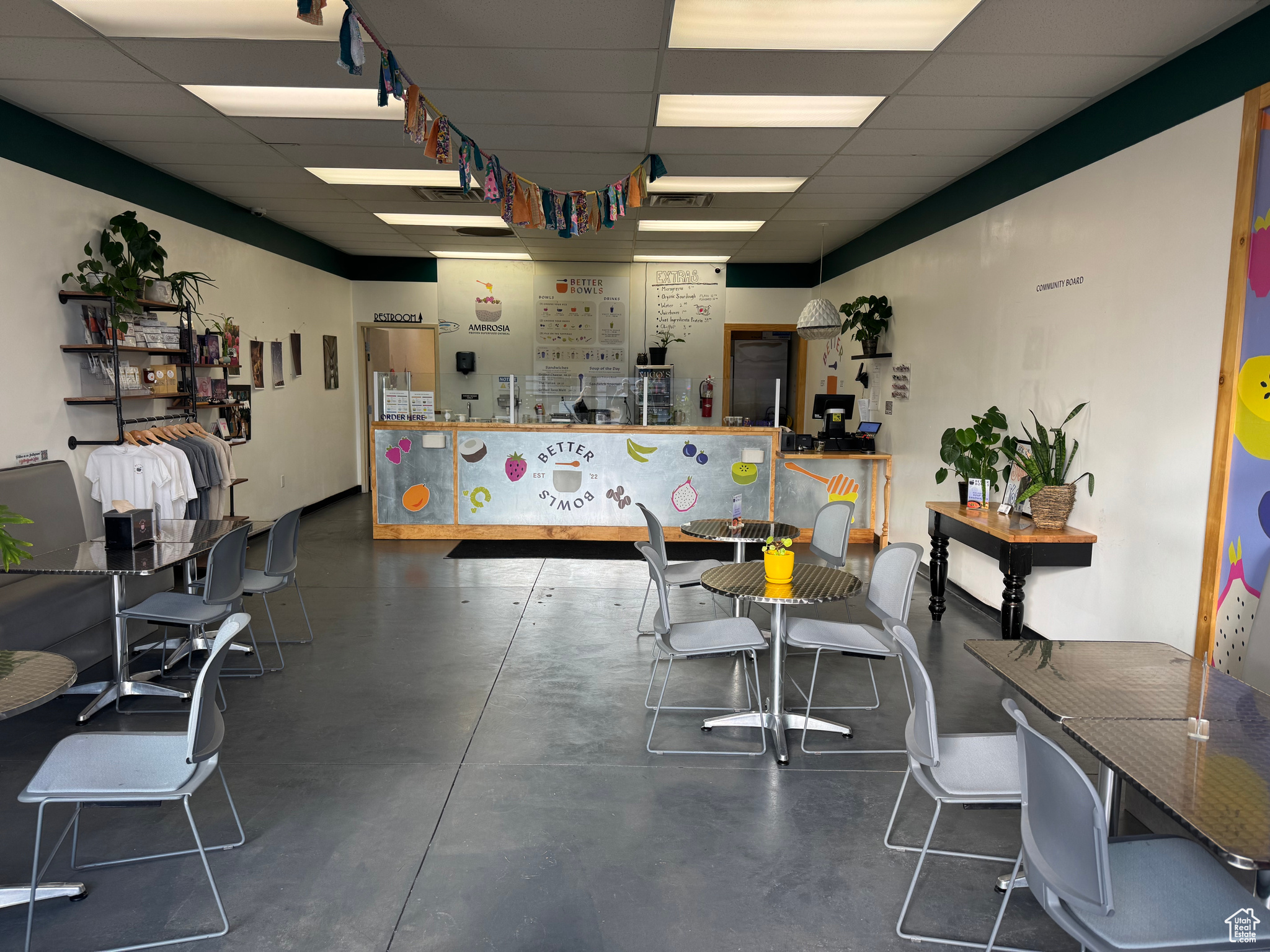 GROWERS GROVE - Commercial Lease