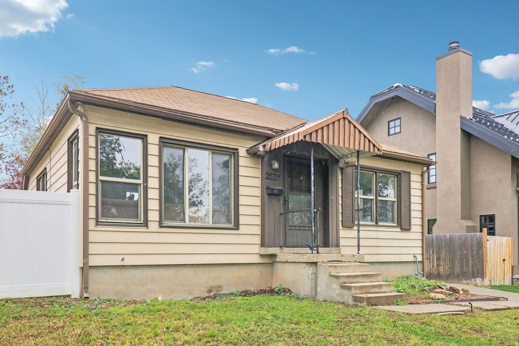 Photo of 2525 S 1800 E, Salt Lake City, UT 84106 (MLS # 2151527)