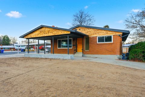 Tiny photo for 1358 E MAPLEWOOD DR, Murray, UT 84121 (MLS # 2127566)