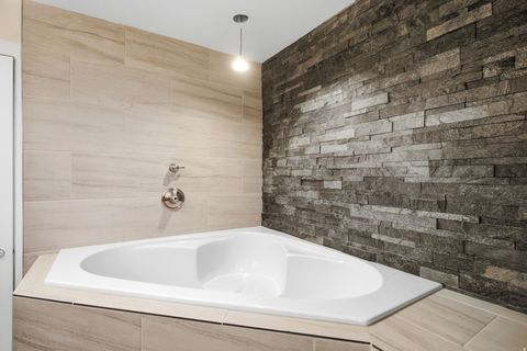 Tiny photo for 1358 E MAPLEWOOD DR, Murray, UT 84121 (MLS # 2127566)