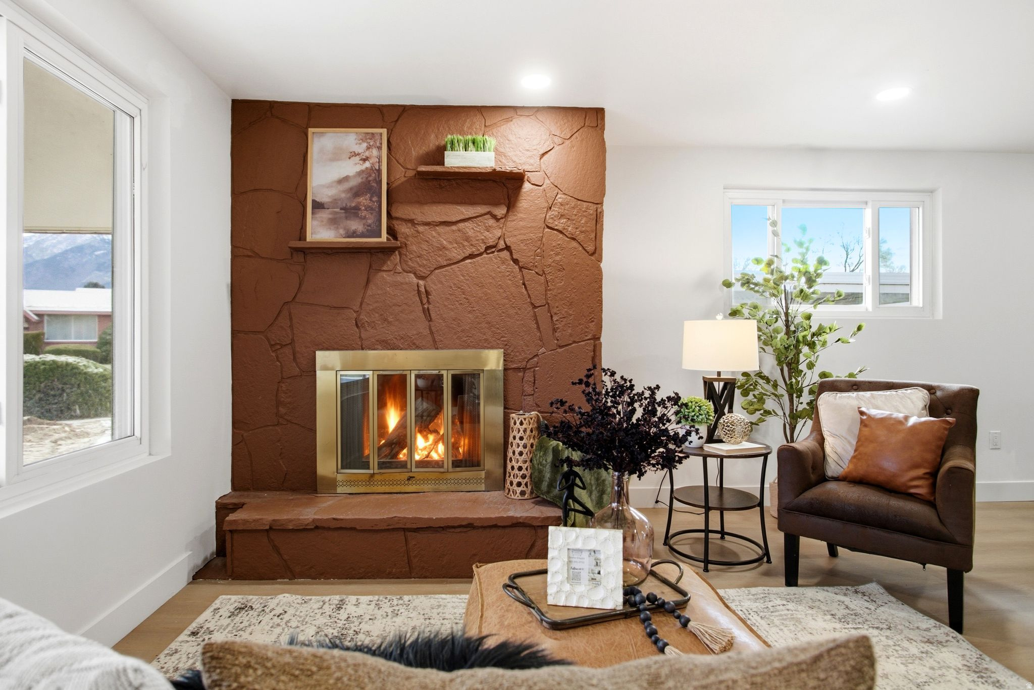 DRIFTWOOD EST - Residential