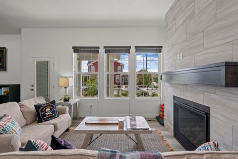 Tiny photo for 11242 S WILLOW WALK DR, South Jordan, UT 84009 (MLS # 2125994)