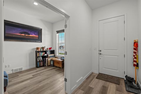 Tiny photo for 11242 S WILLOW WALK DR, South Jordan, UT 84009 (MLS # 2125994)