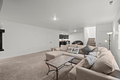 Tiny photo for 11242 S WILLOW WALK DR, South Jordan, UT 84009 (MLS # 2125994)