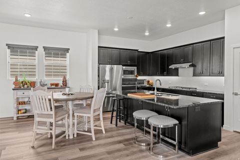 Tiny photo for 11242 S WILLOW WALK DR, South Jordan, UT 84009 (MLS # 2125994)