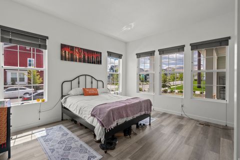 Tiny photo for 11242 S WILLOW WALK DR, South Jordan, UT 84009 (MLS # 2125994)