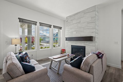 Tiny photo for 11242 S WILLOW WALK DR, South Jordan, UT 84009 (MLS # 2125994)