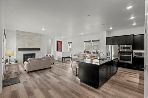 Tiny photo for 11242 S WILLOW WALK DR, South Jordan, UT 84009 (MLS # 2125994)