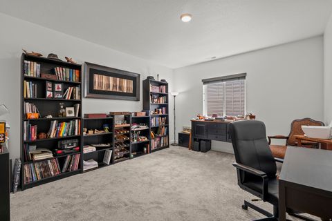 Tiny photo for 11242 S WILLOW WALK DR, South Jordan, UT 84009 (MLS # 2125994)