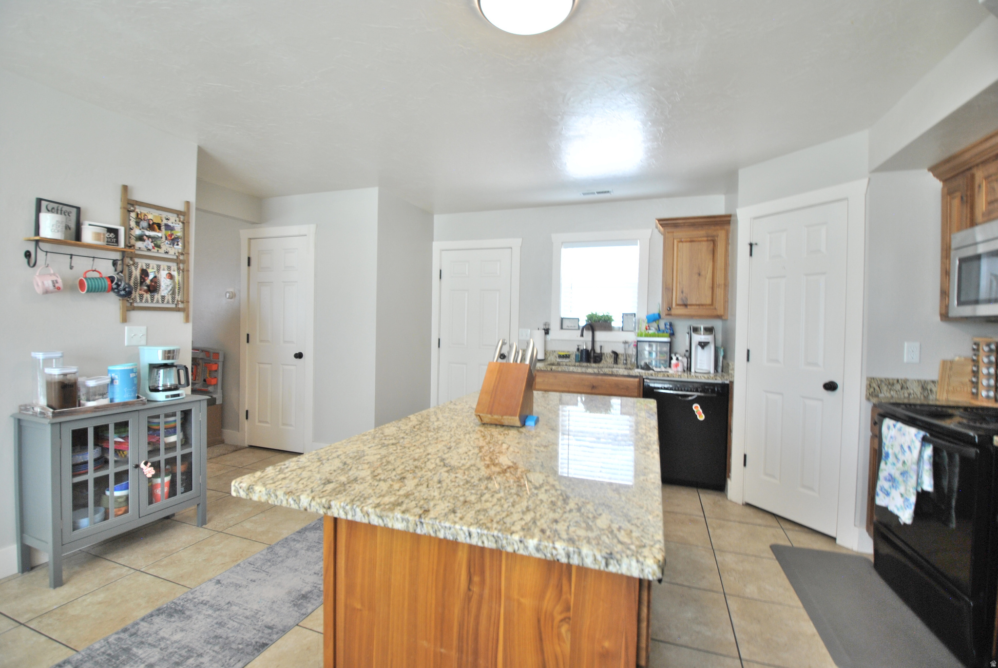 SPRING CREEK VILLAGE LOGAN PHASE 1 - Residential
