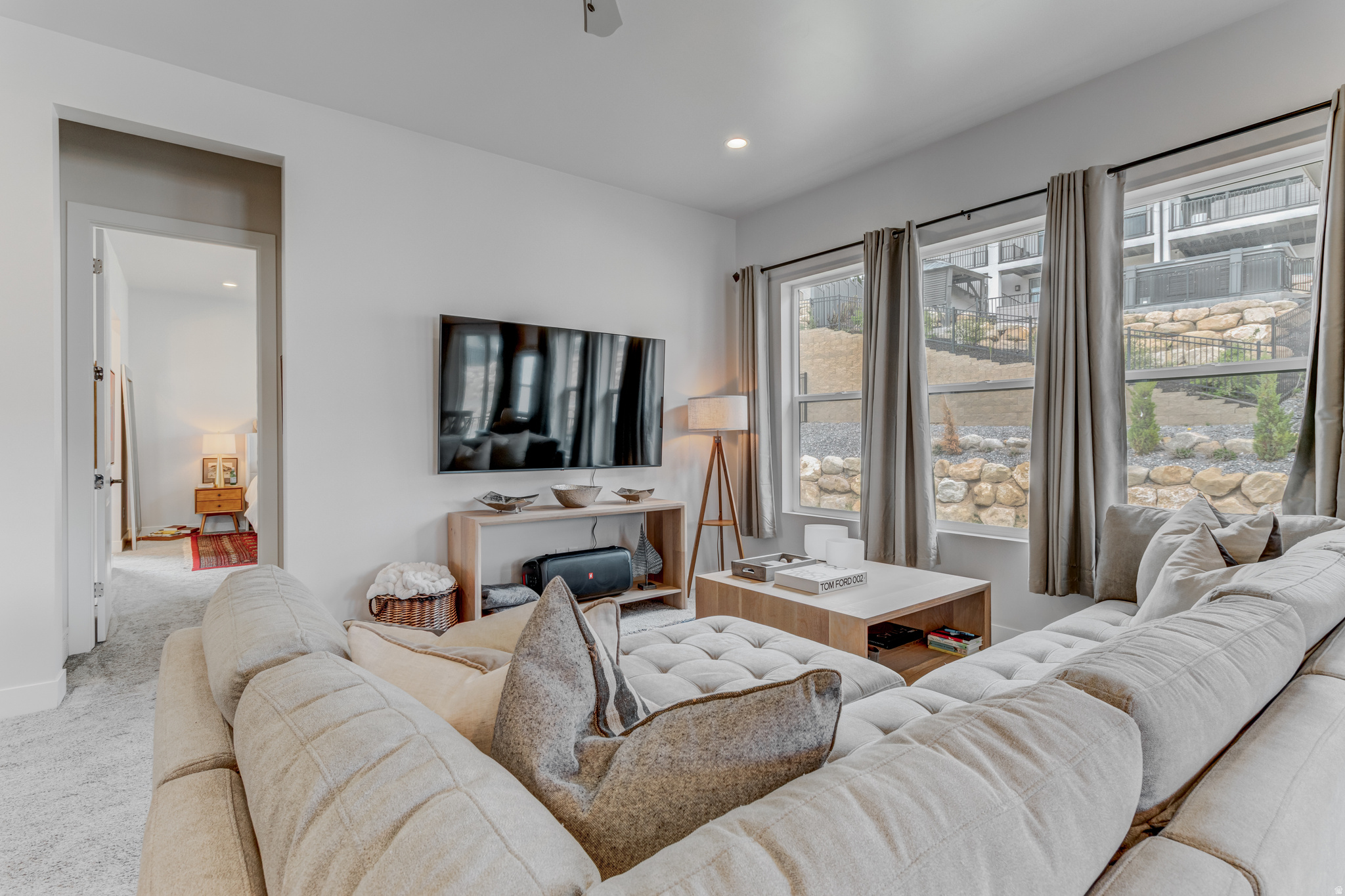 CANYON POINT - Residential