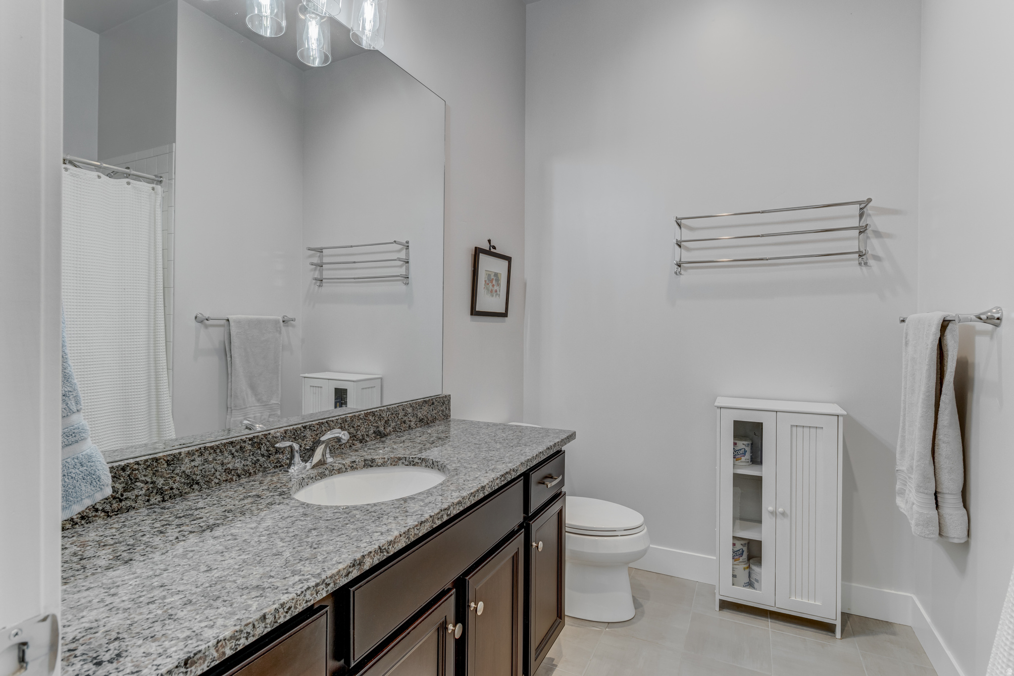 CANYON POINT - Residential