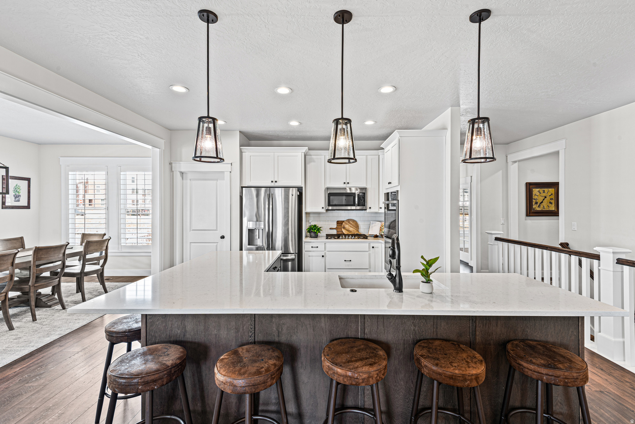 DAYBREAK - Residential