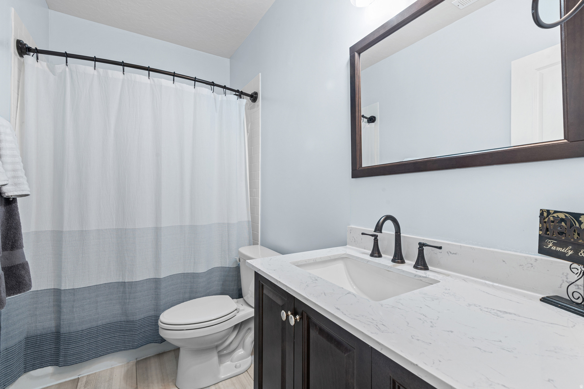 DAYBREAK - Residential