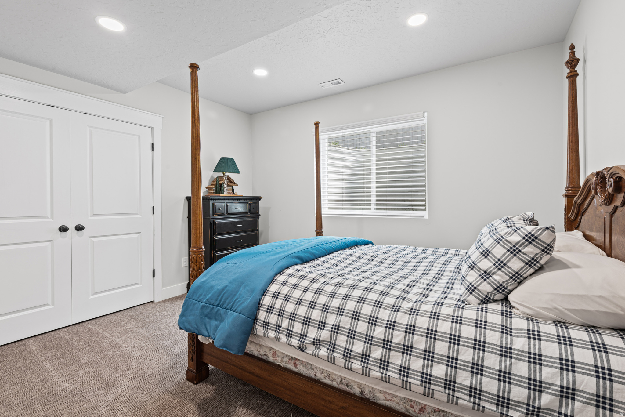 DAYBREAK - Residential