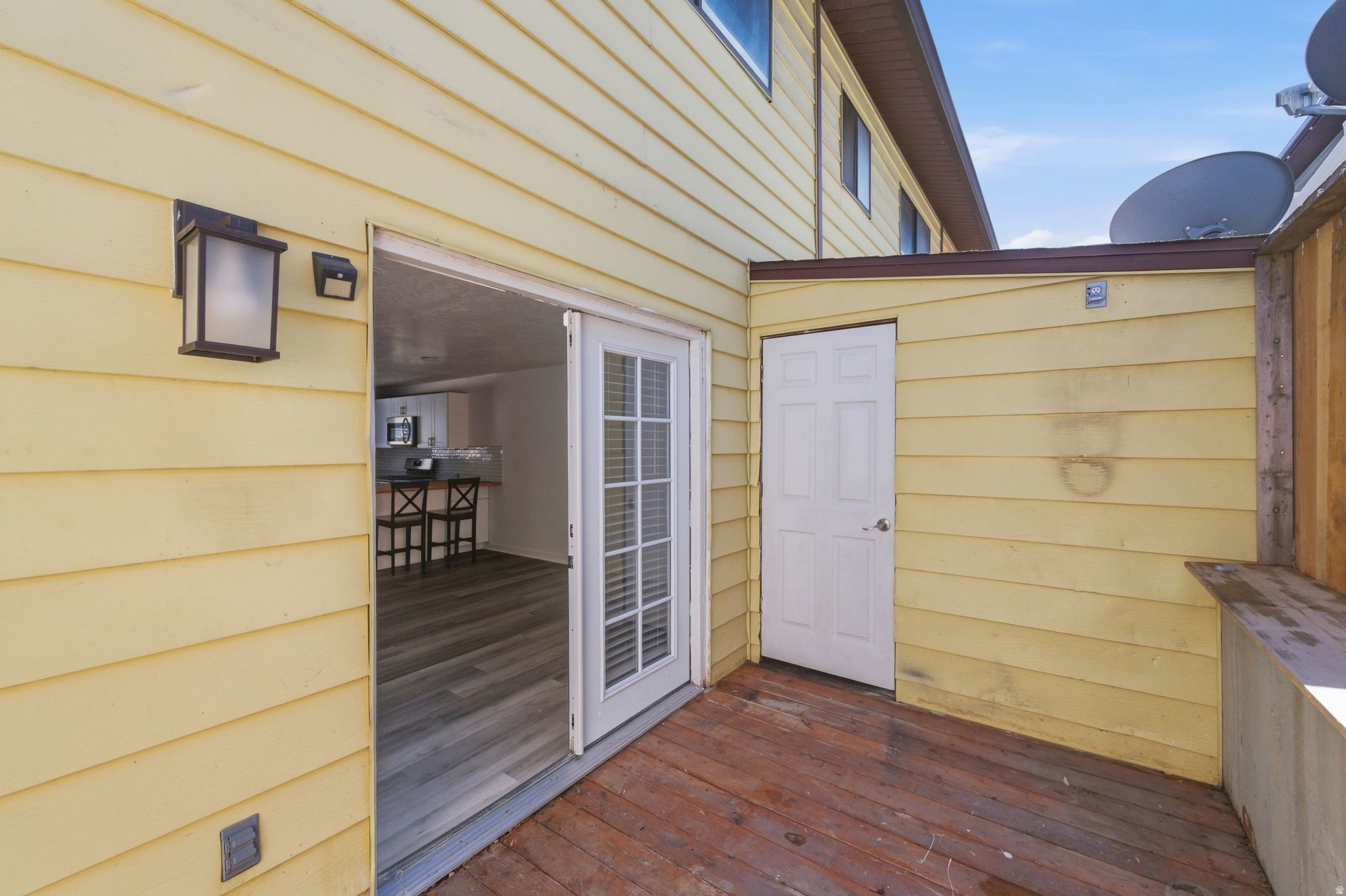 MILCREEK MANOR - Residential