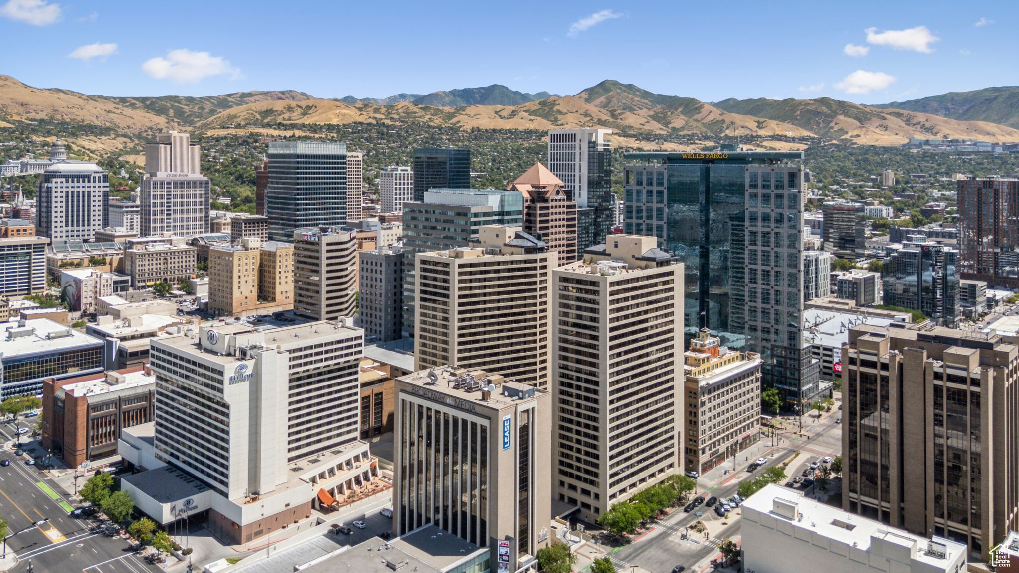 AMERICAN TOWERS - Residential