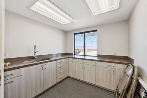 Tiny photo for 48 W 300 S #1405N, Salt Lake City, UT 84101 (MLS # 2097969)