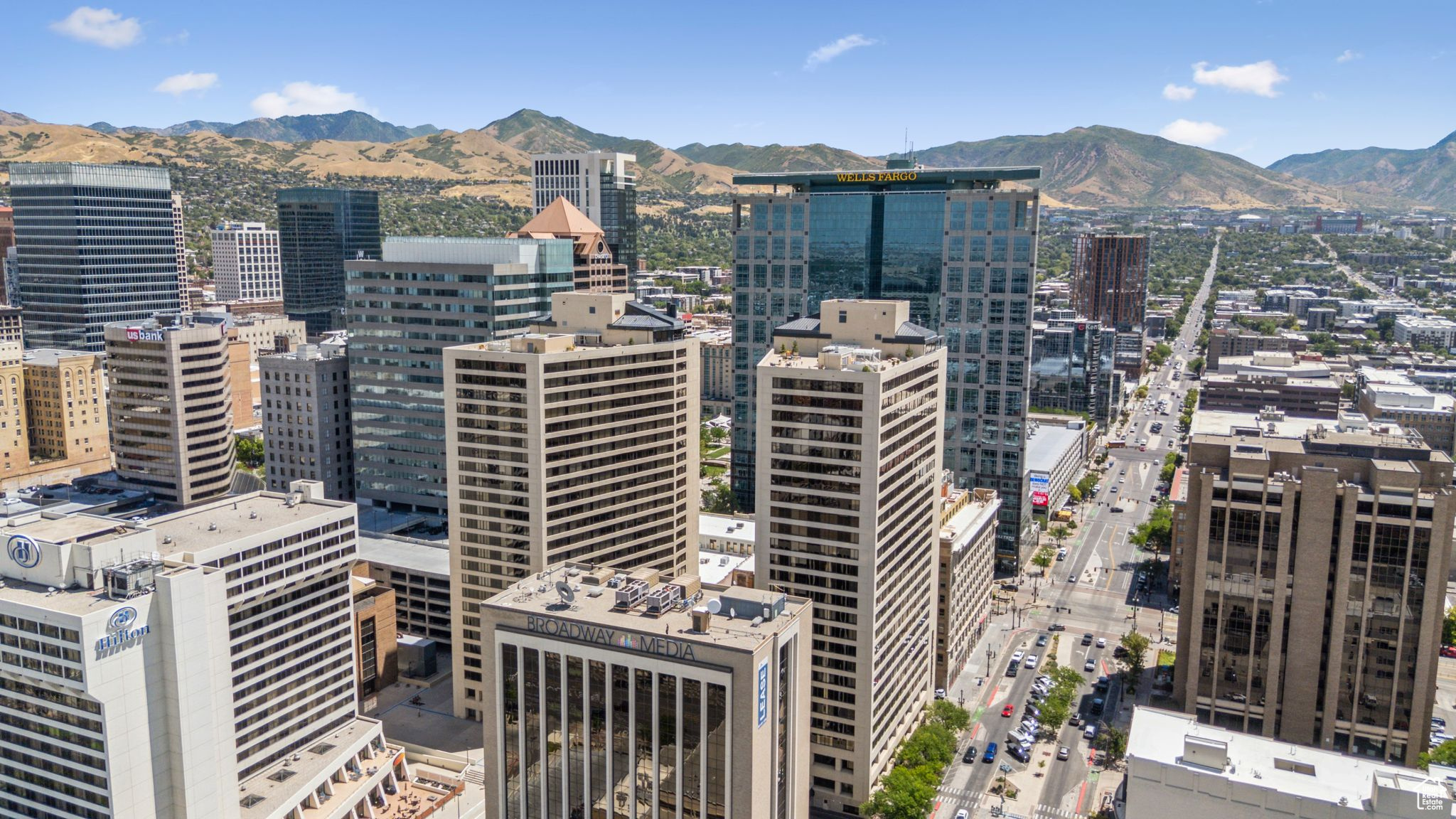 AMERICAN TOWERS - Residential